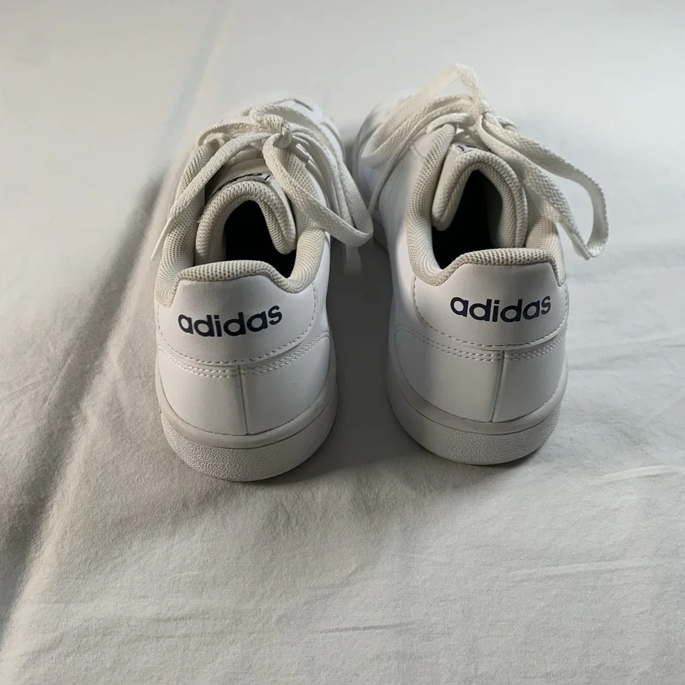 ADIDAS Mens Size 8.5 GRAND COURT BASE Tennis Shoes Sneakers Style‎ EE7904 EUC